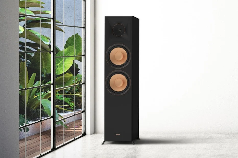Floorstanding Speakers