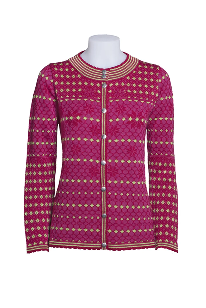 Pink Romantic Scandinavian Knitwear