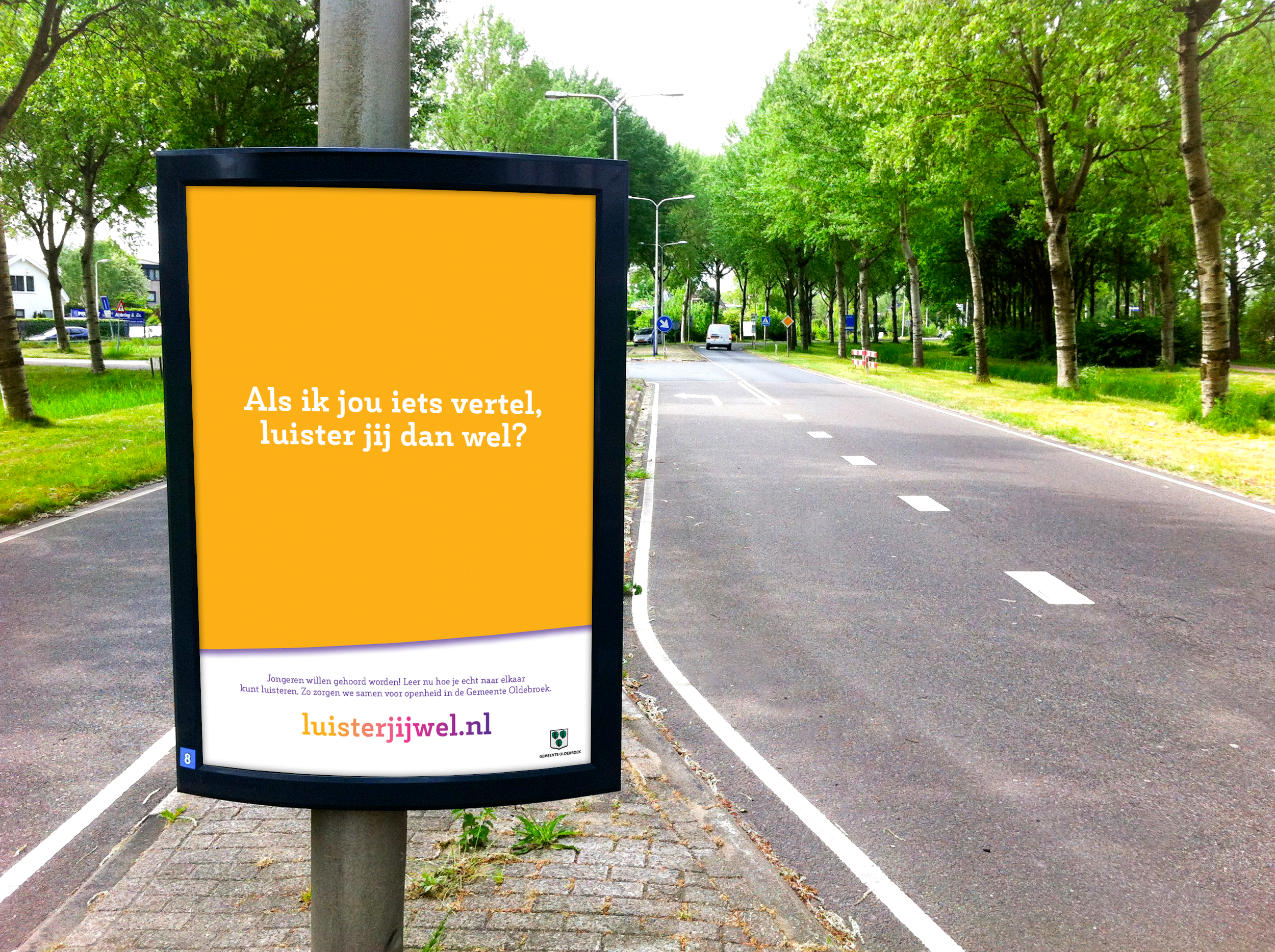 blanco-case-luisterjijwel-poster-driehoeksborden.png