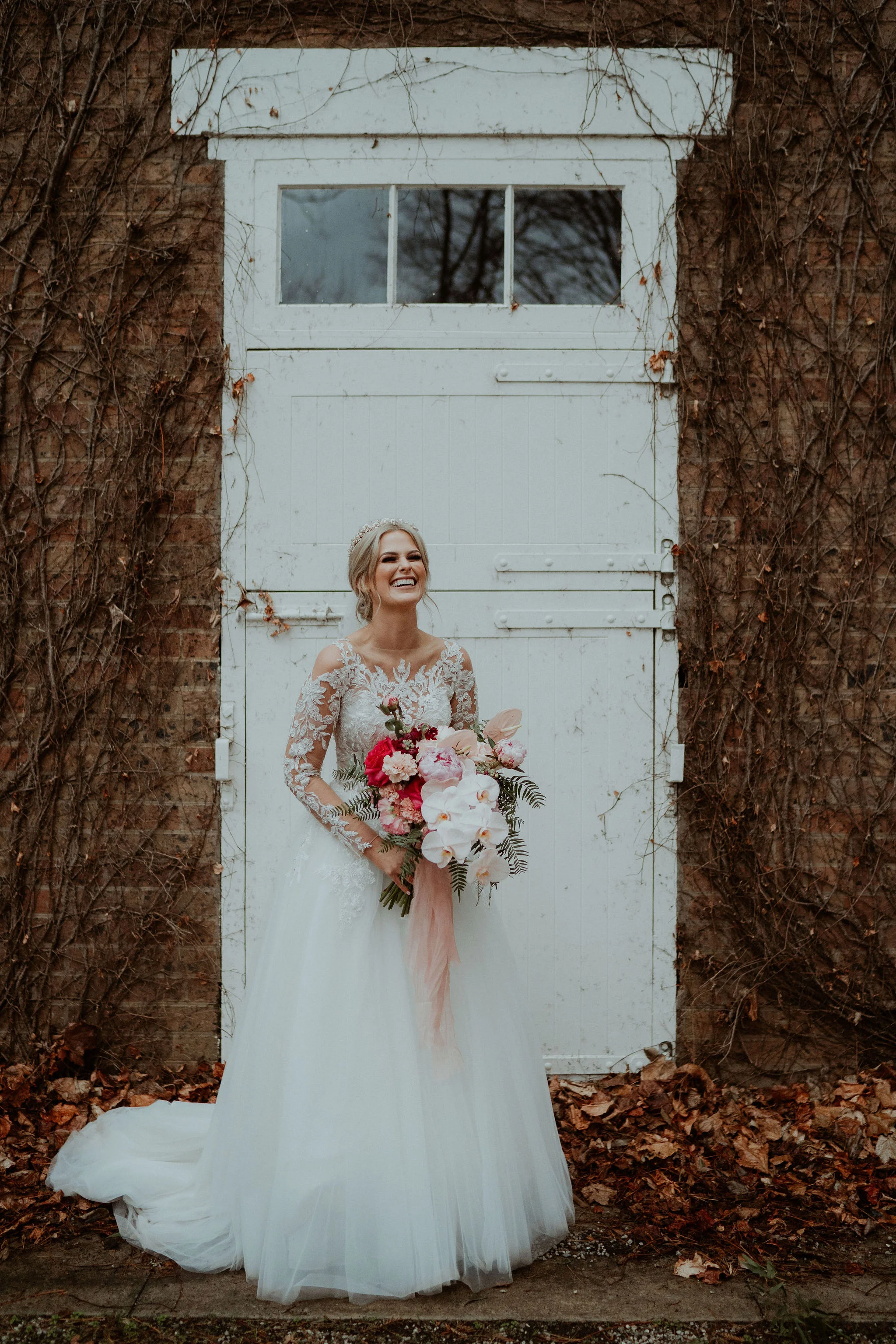 Phoebe+Tim_WeddingPhoto-351.jpg