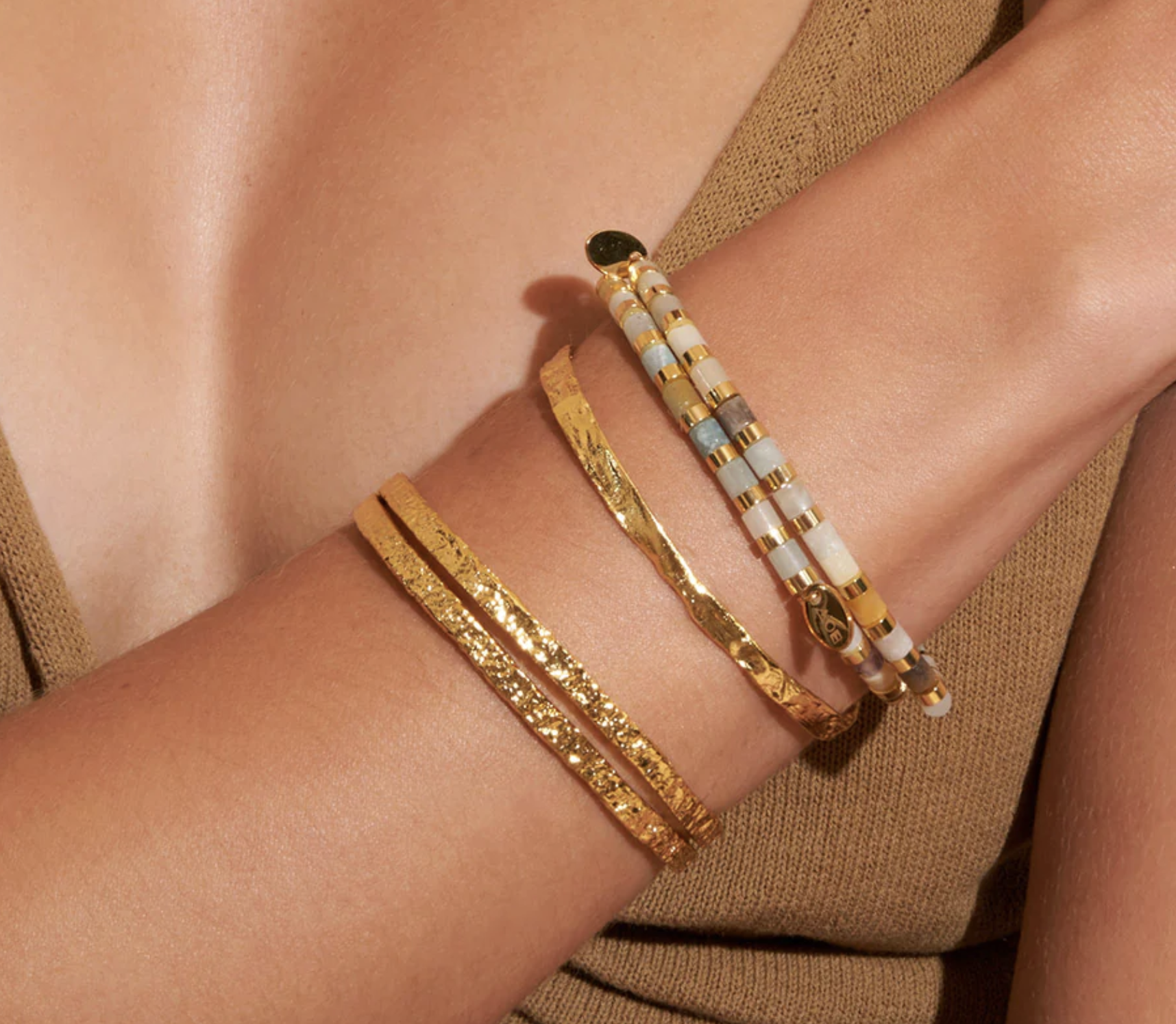 https://www.elodies.au/buy-gifts-elodies-camden-sydney/p/elodi-gold-cuff-bracelet-arms-of-eve