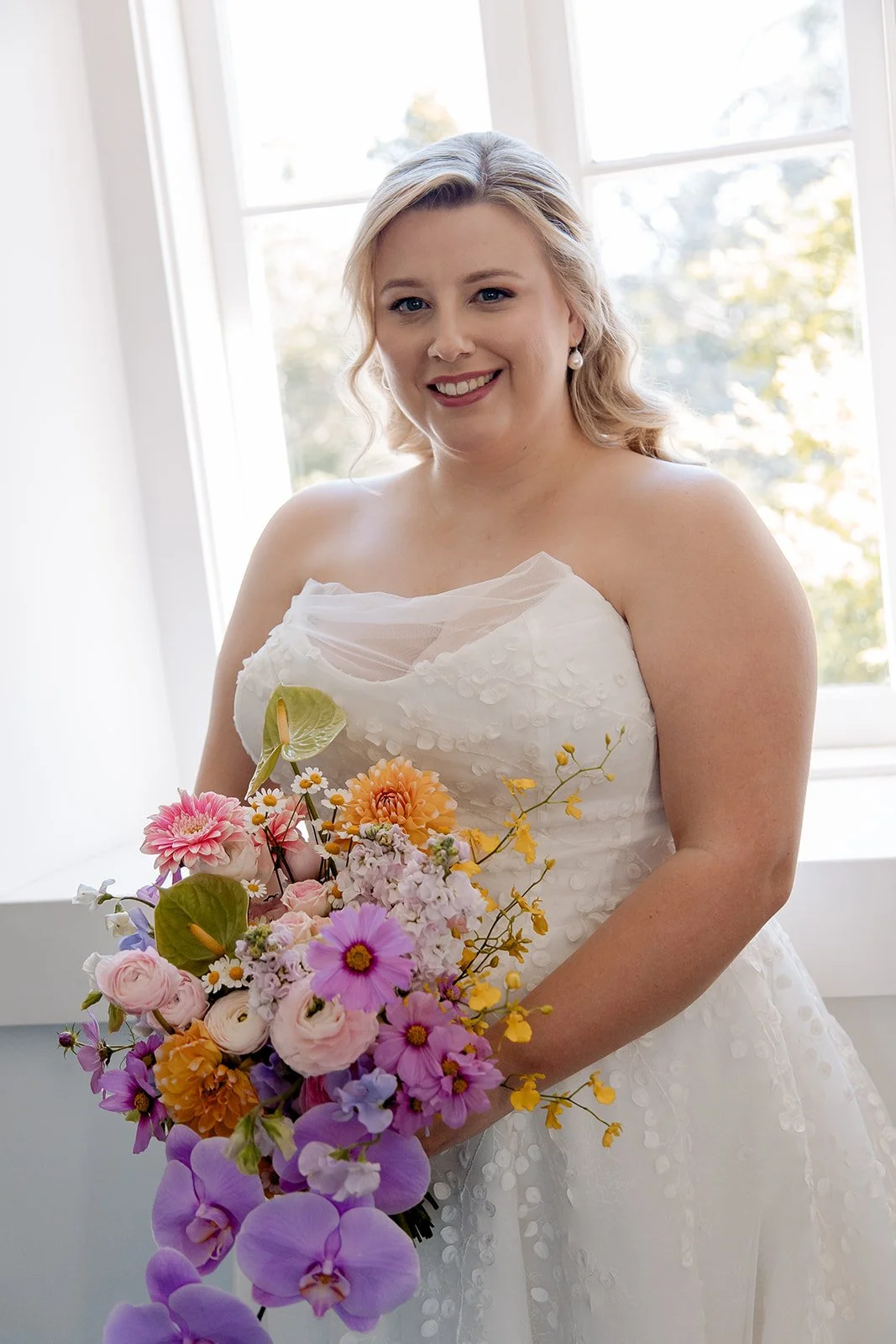 0024 AI INLIGHTEN 20251011.jpg