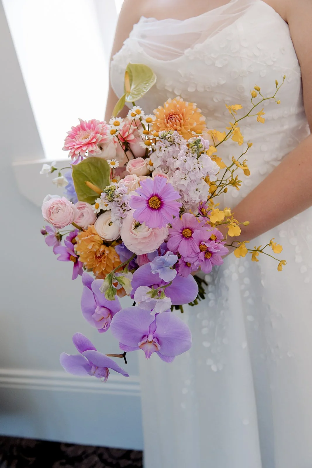 0025 AI INLIGHTEN 20251011.jpg