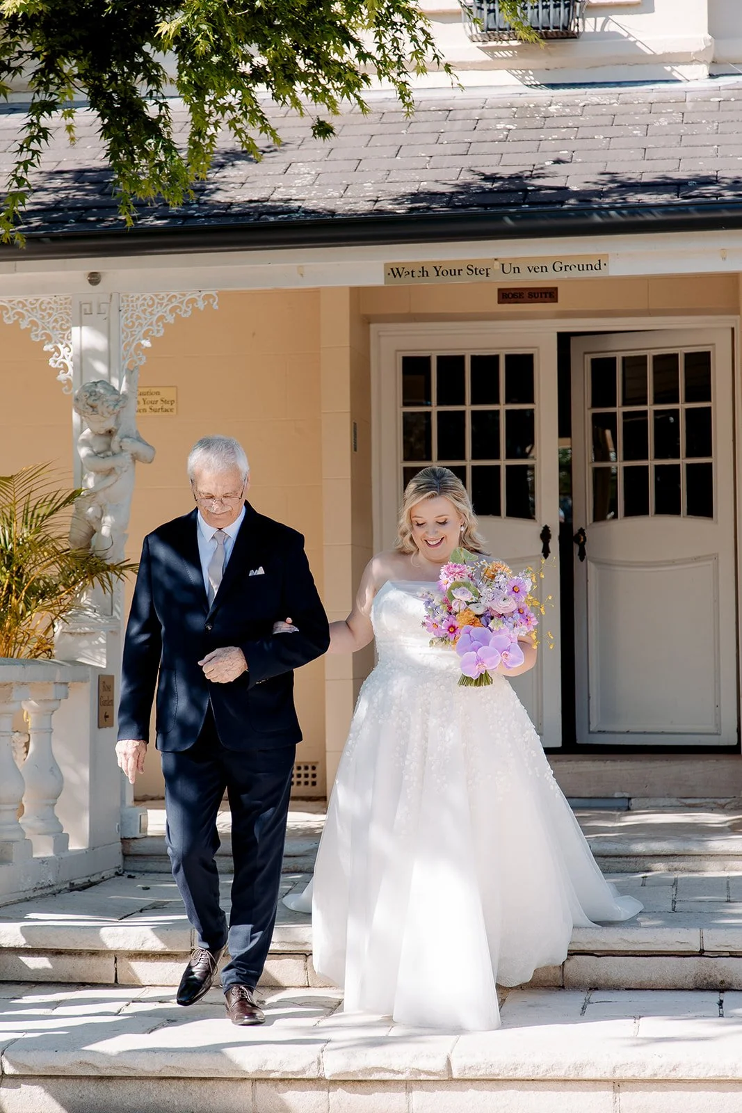 0127 AI INLIGHTEN 20251011.jpg