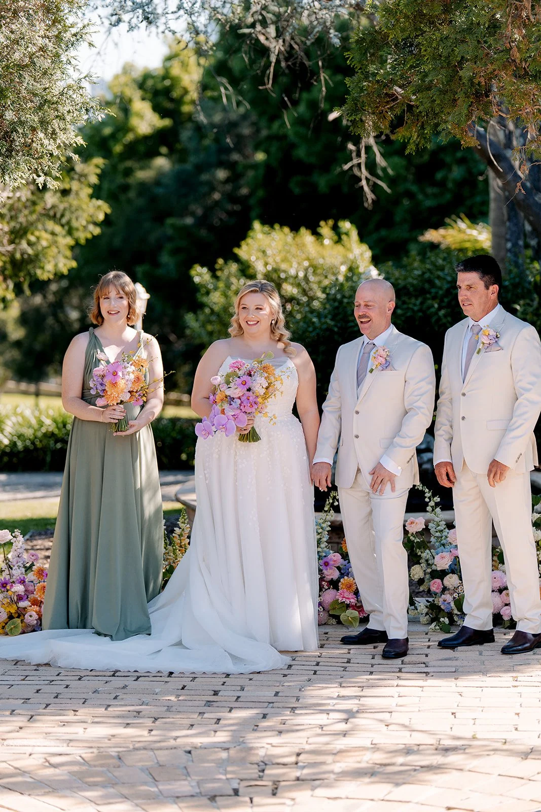 0143 AI INLIGHTEN 20251011.jpg