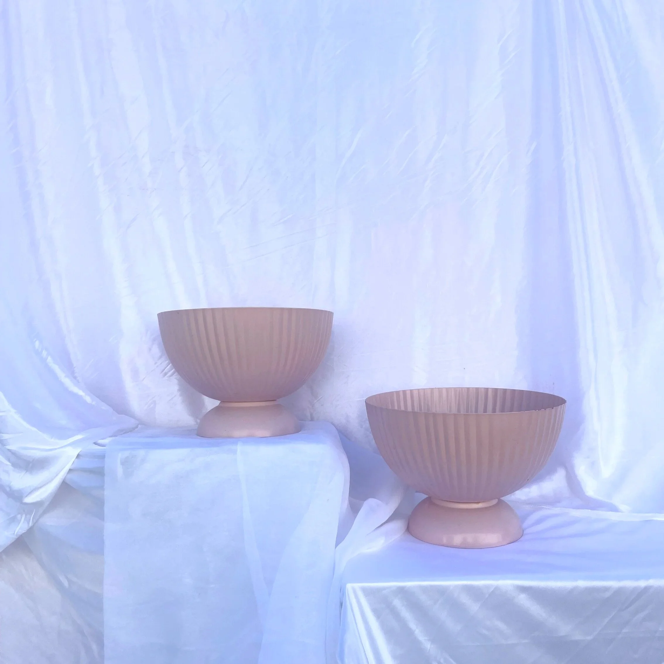 Large Ribbed Bowl - Pink