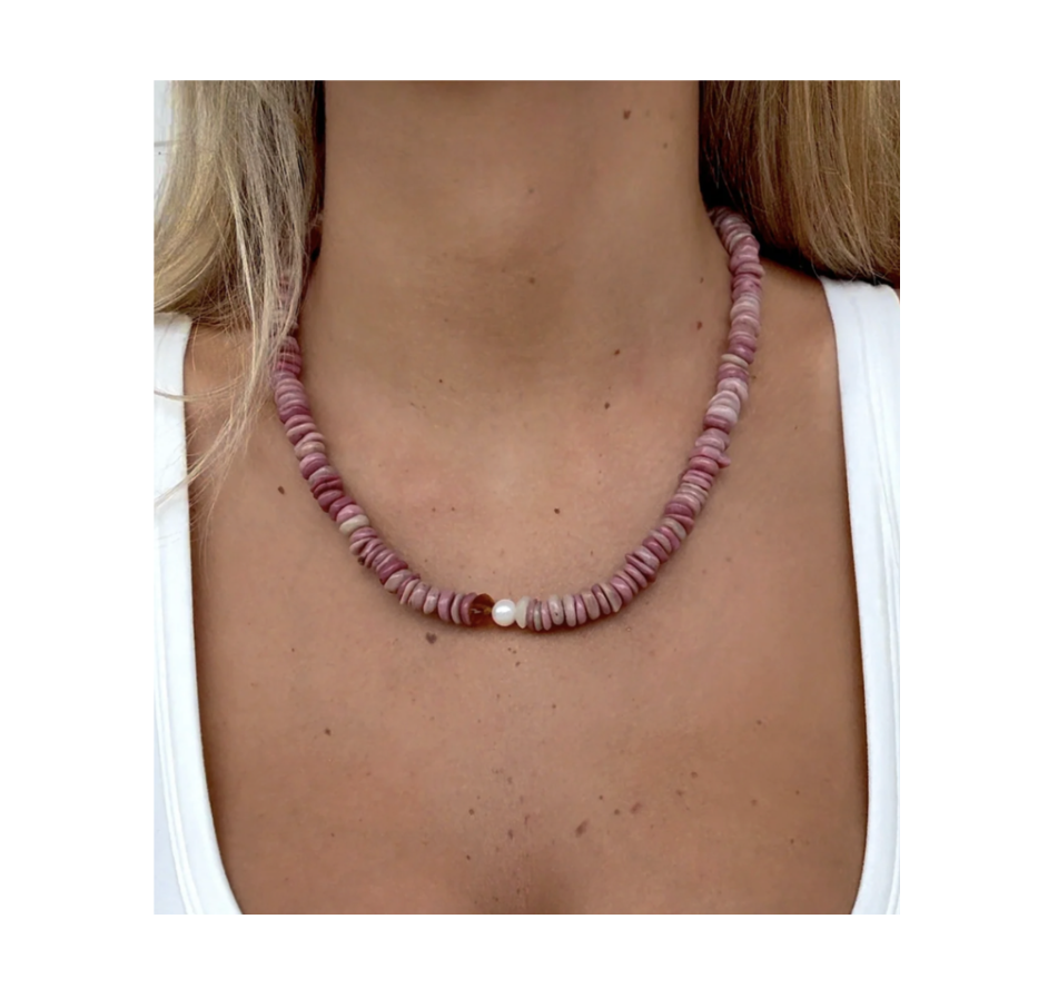 Rosa Necklace with Freshwater Pearl