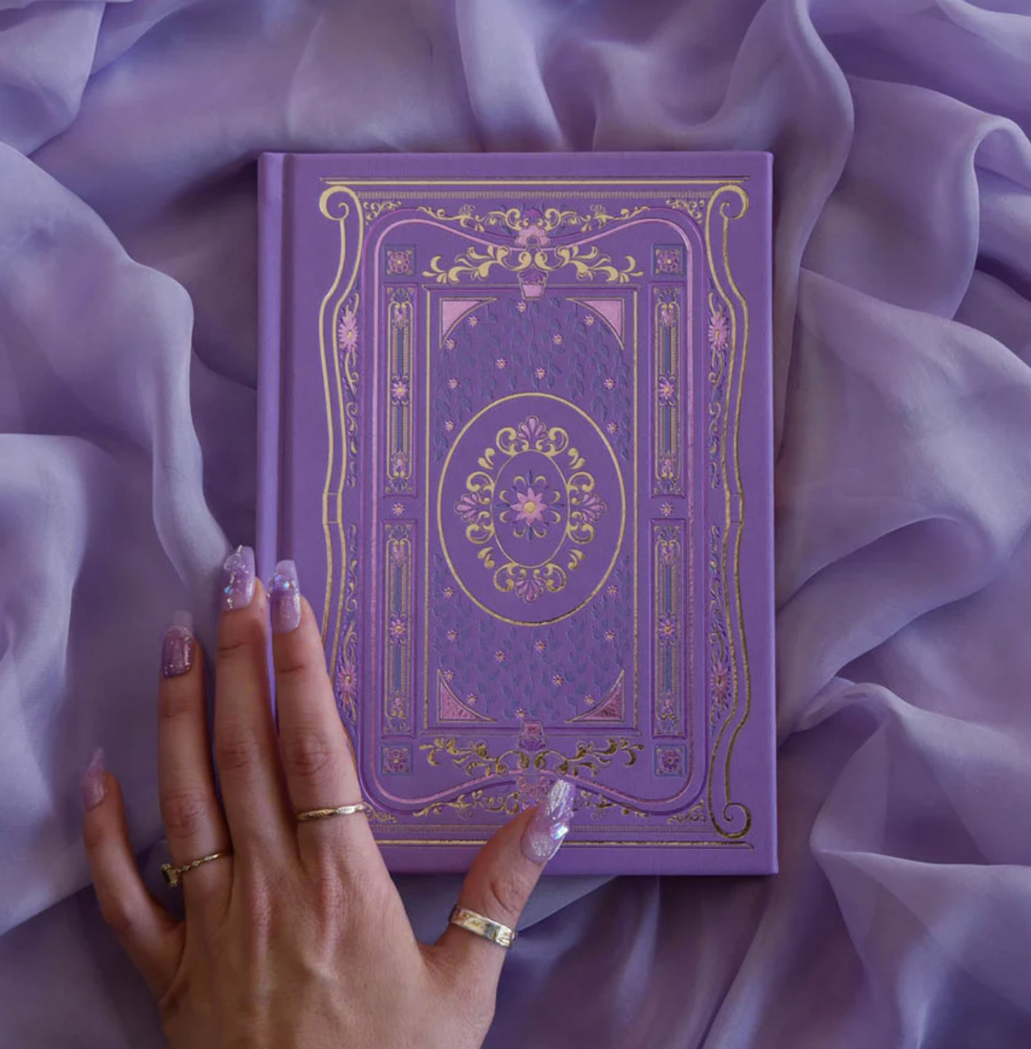 The Quirky Cup Collective - Literati Journal - Wisteria