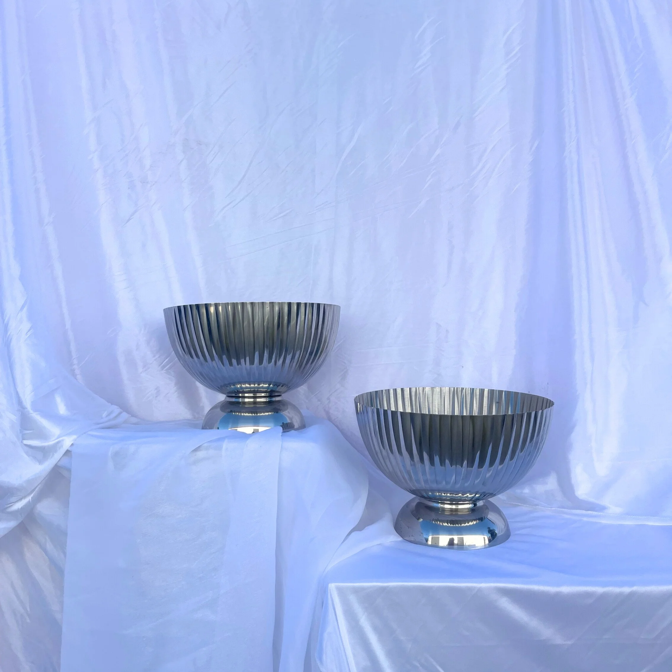 Large Ribbed Bowl - Silver