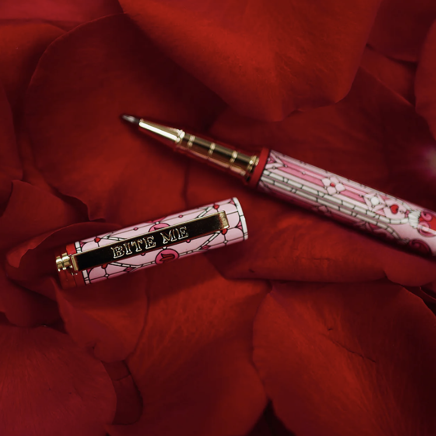 The Quirky Cup Collective - Bite Me Pen