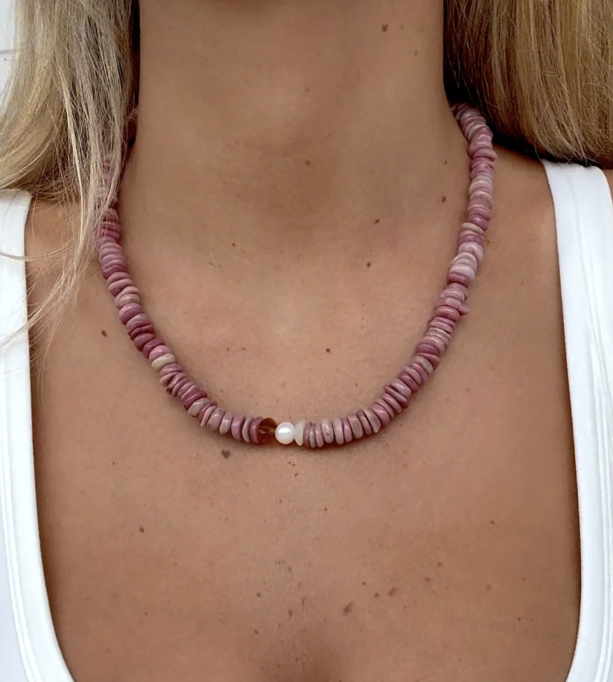 The Rosa Necklace with Freshwater Pearl