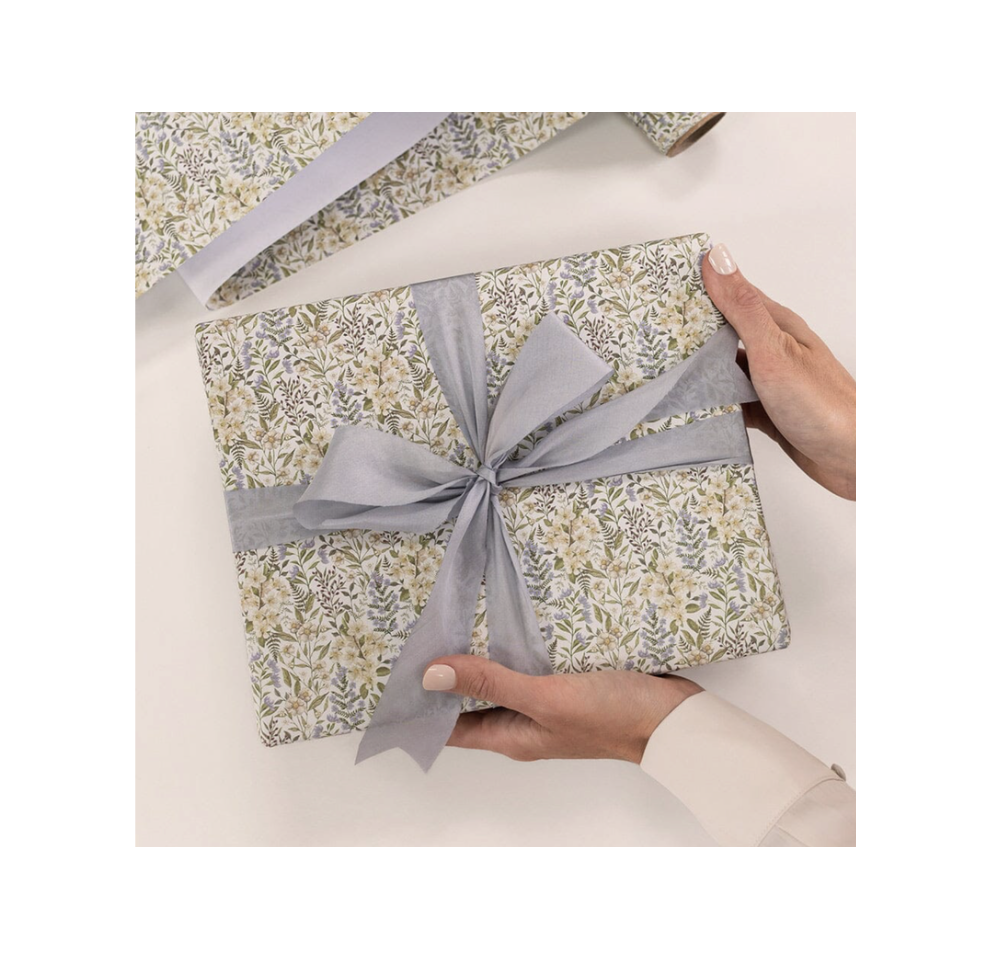 https://www.elodies.au/buy-gifts-elodies-camden-sydney/p/gift-wrap-roll-3m-forget-me-not
