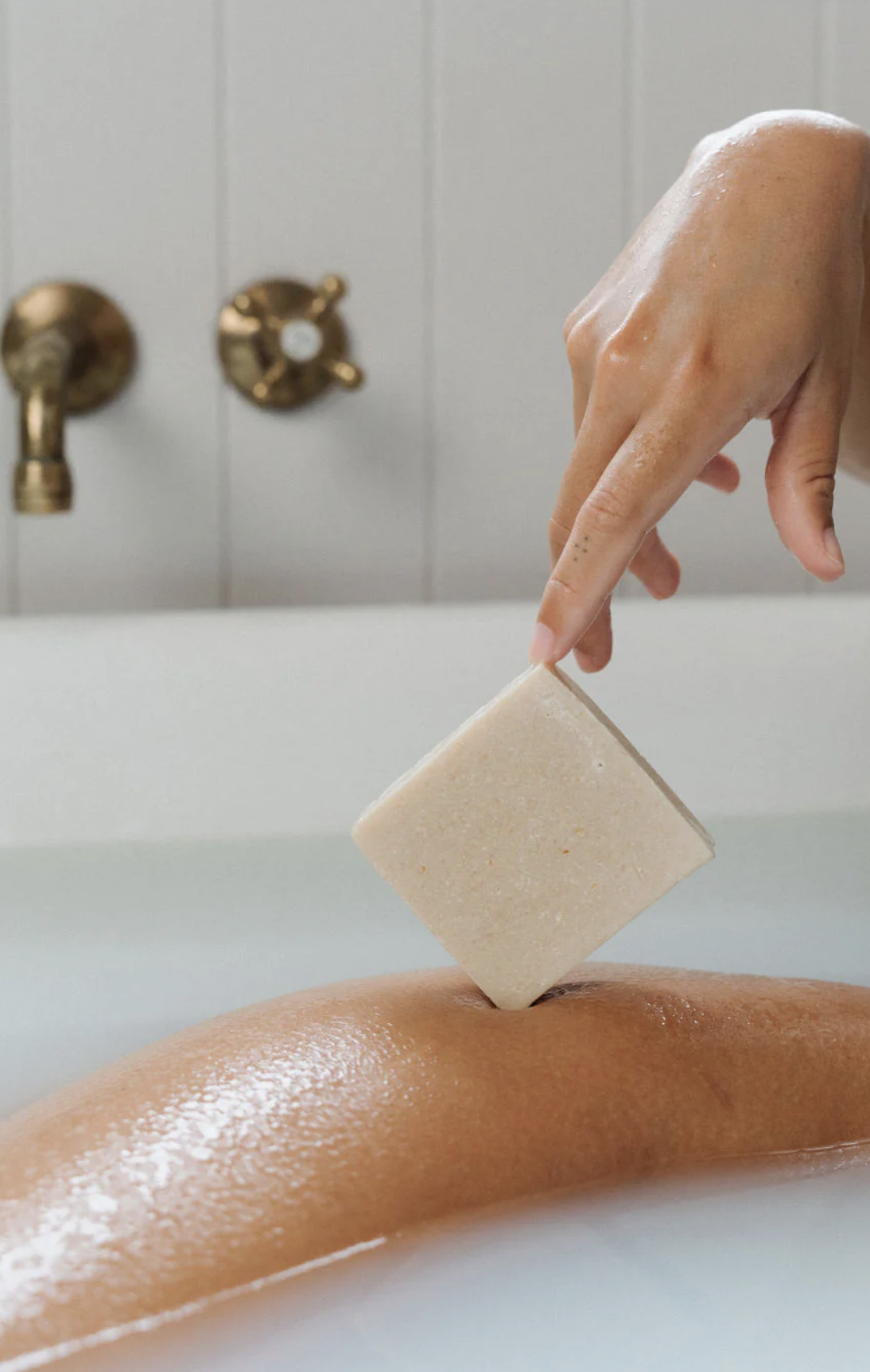 Naked Tallows Tallow and Castor Bar
