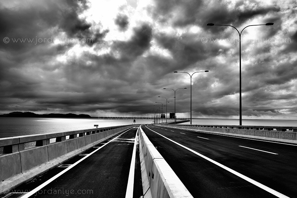 Storms-on-the-Bridge.jpg