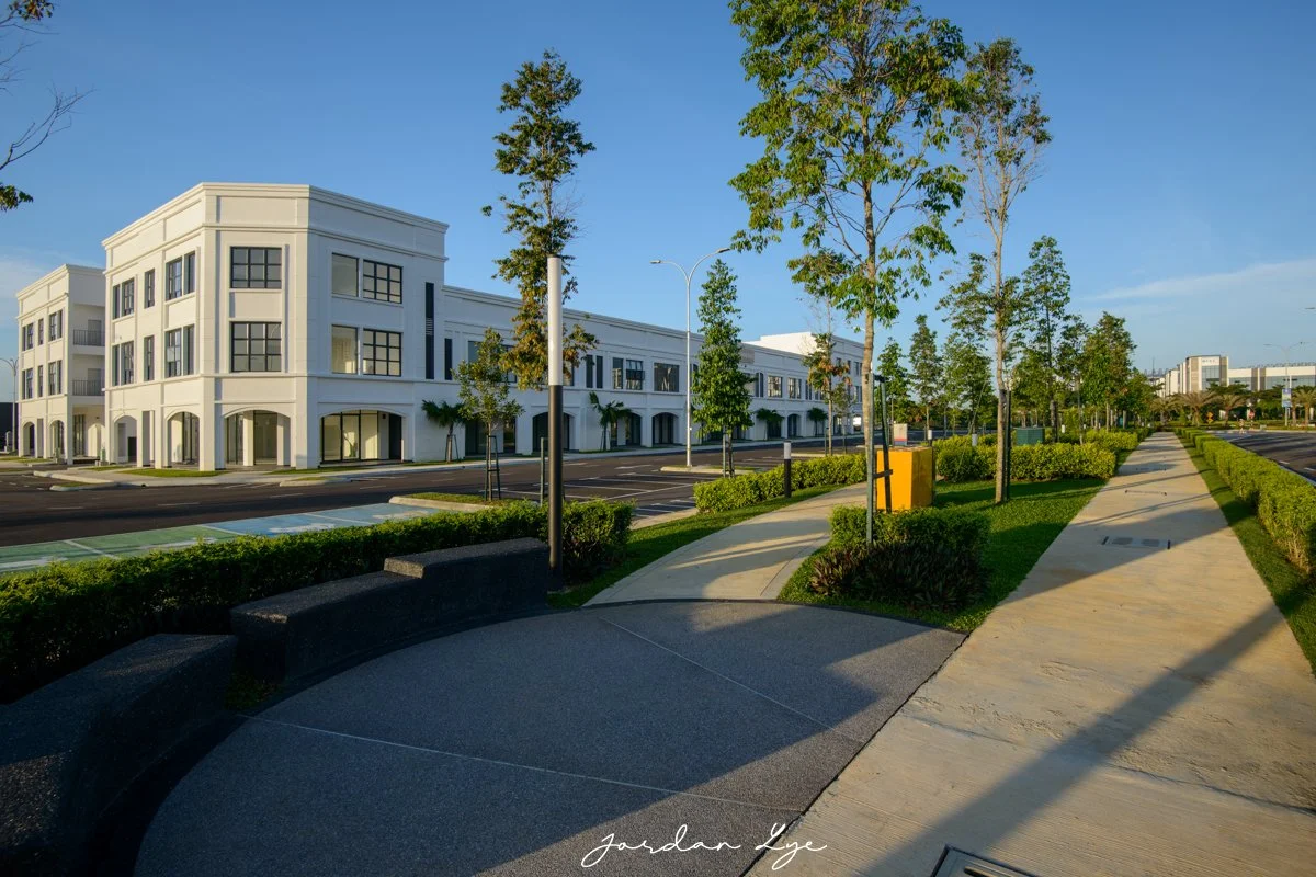 Borealis Commercial Centre