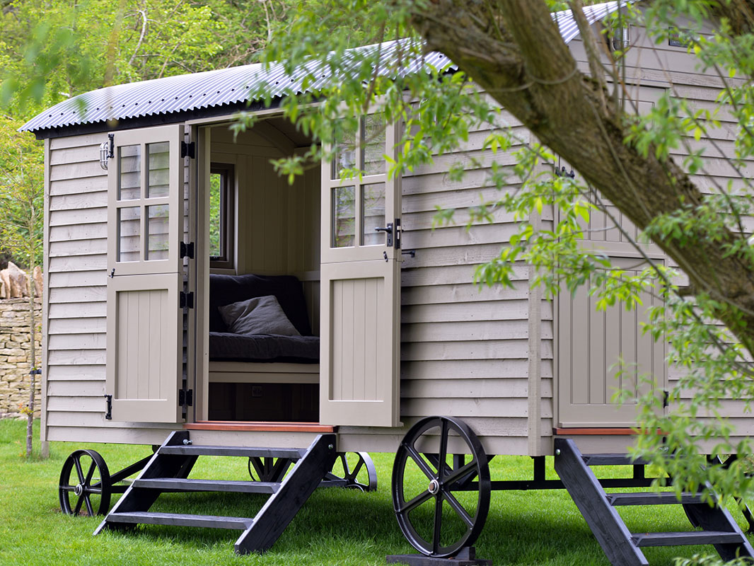 David Cameron’s shepherds hut by Red Sky Shepherd Huts