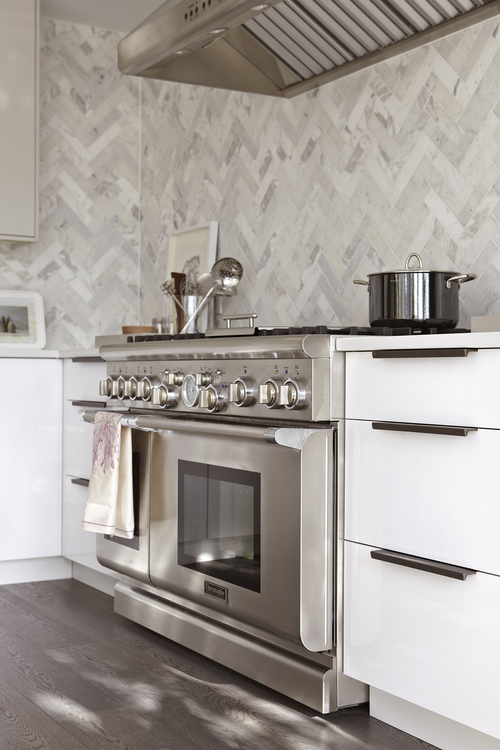 Style+At+Home+Erins+Kitchen+8537.jpg