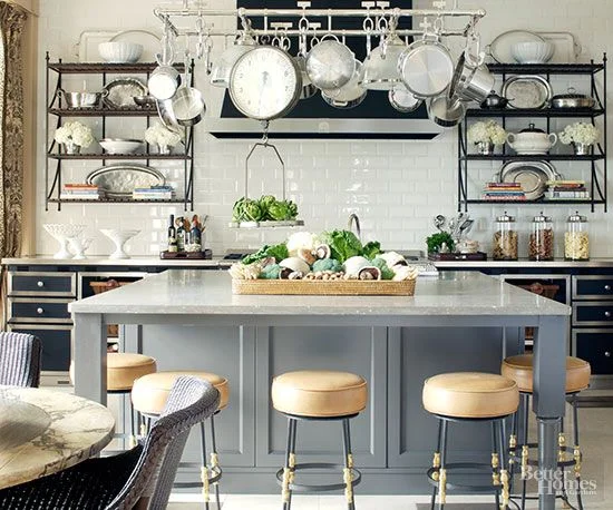 The heart of the home. This French-style kitchen featured in Better Homes & Gardens has it all. Don't you just want to cook and entertain in here? #parisianstyle (Photo: Better Homes & Gardens)