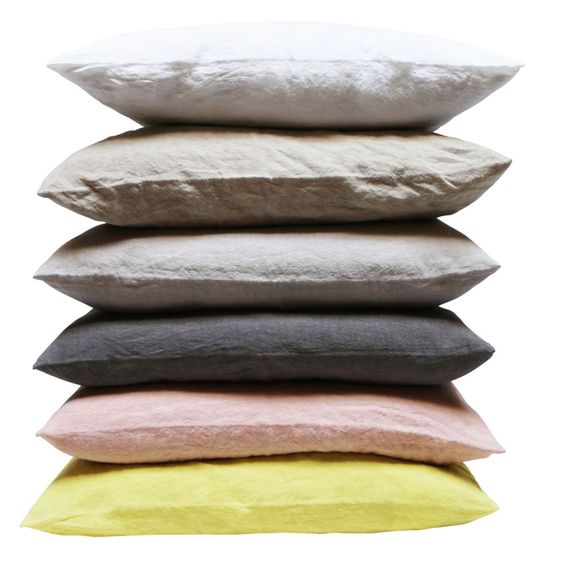 Filled Simple Linen Pillow