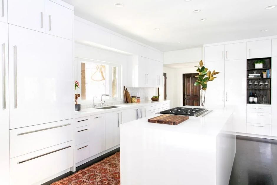 Kitchen1.jpg