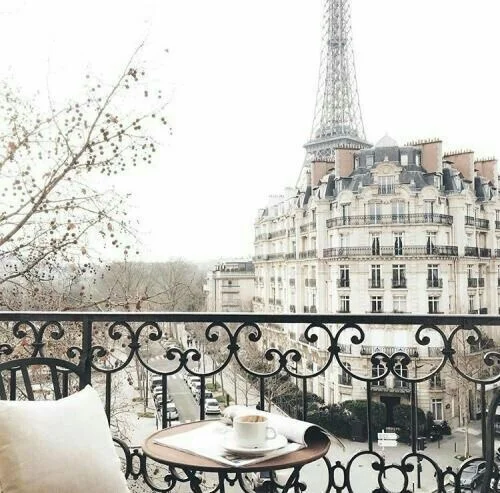 During those quiet moments in the early morning, just soaking in the soul of the city. {Image Source: unknown}