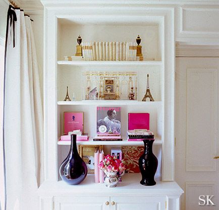 {Image Source: Suzanne Kasler} Get tips from the amazing Suzanne Kasler and how she does it throughout her Gracious Atlanta Home.