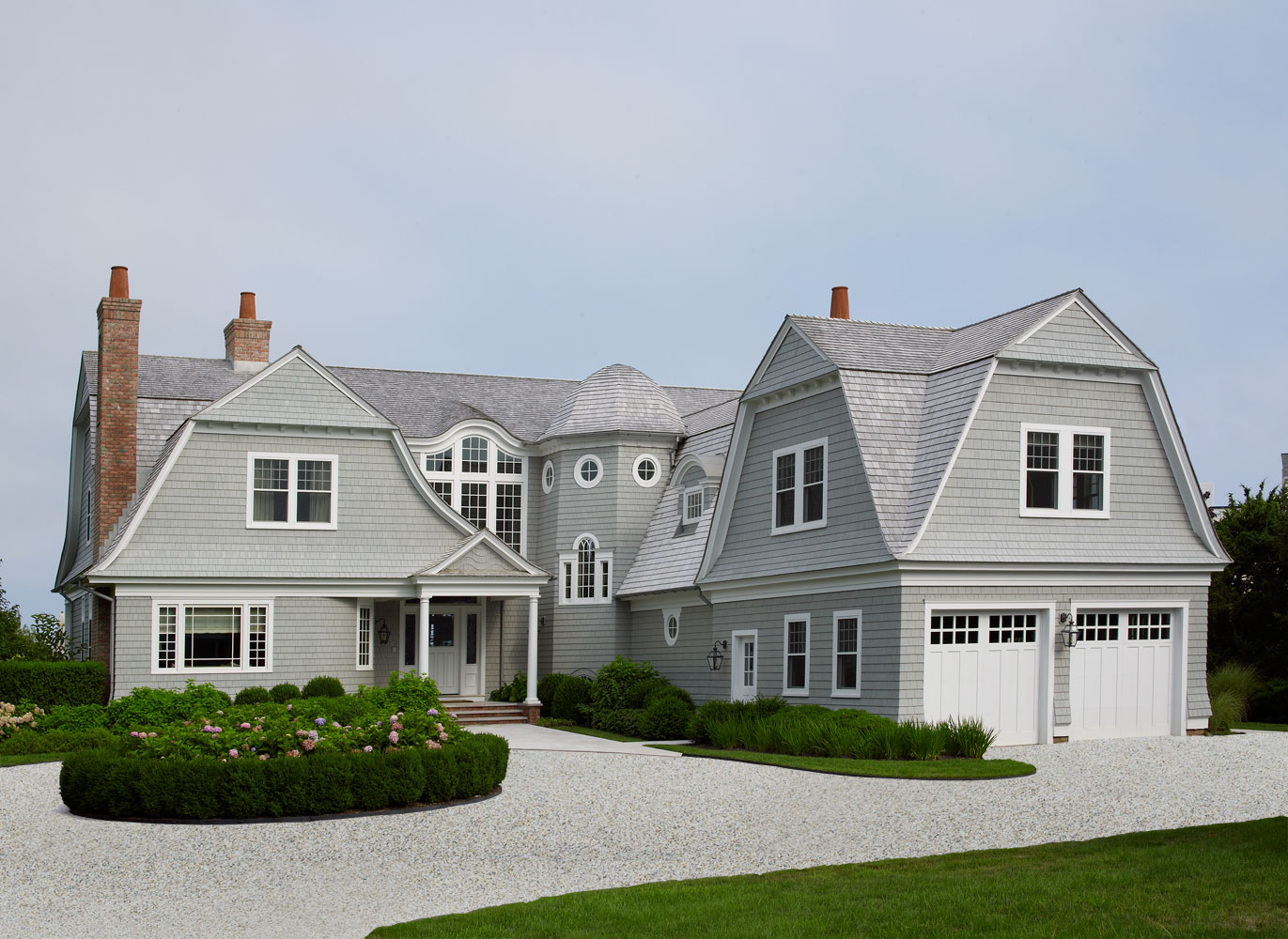 Gambrel-Style-Guest-Cottage-Westhampton-21.jpg