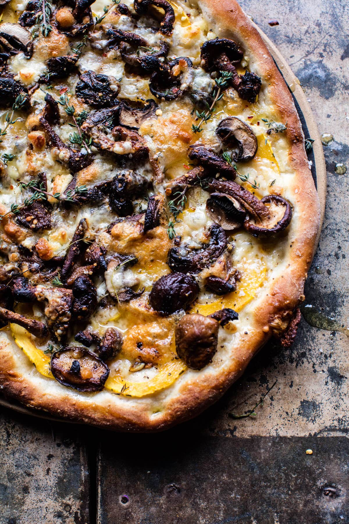 Balsamic Mushroom &amp; Goat Cheese Pizza