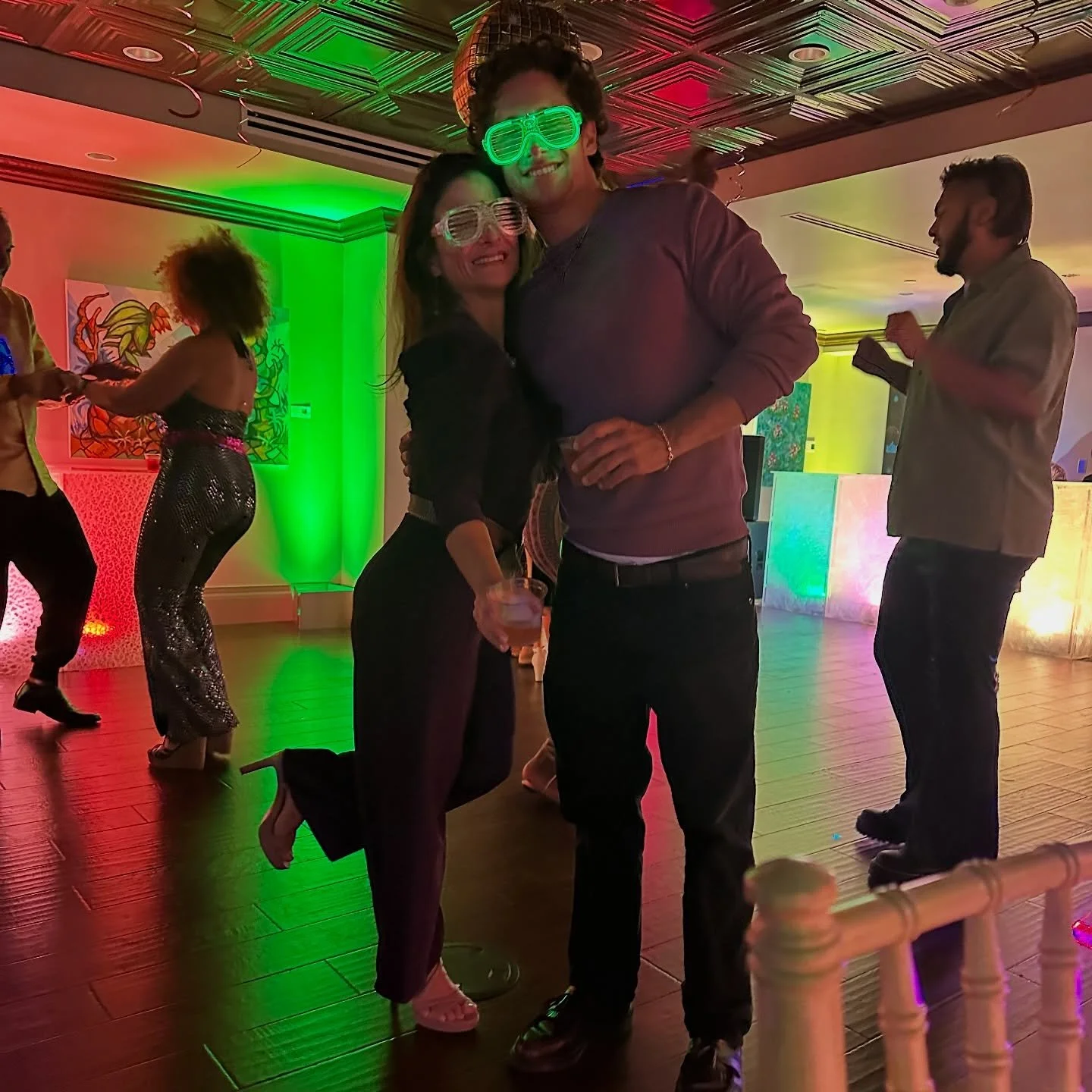 Of course I am late! I am Brasilian 🤪 Happy National Sons Day! Thanks for being YOU @dylan_marquis ❤️