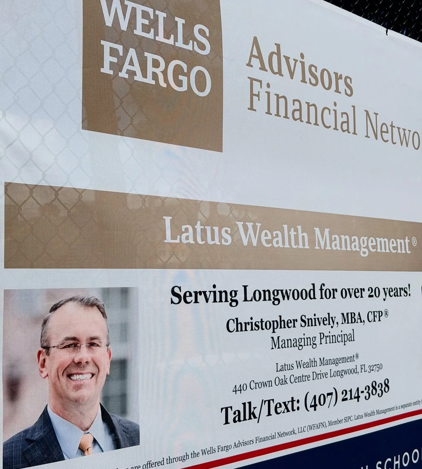 It&rsquo;s always amazing to see how professional headshots can shine in unexpected places! Recently, I spotted one of my AWESOME client&rsquo;s headshots on a banner at Lake Brantley High School. It&rsquo;s a great reminder that your photos can do s