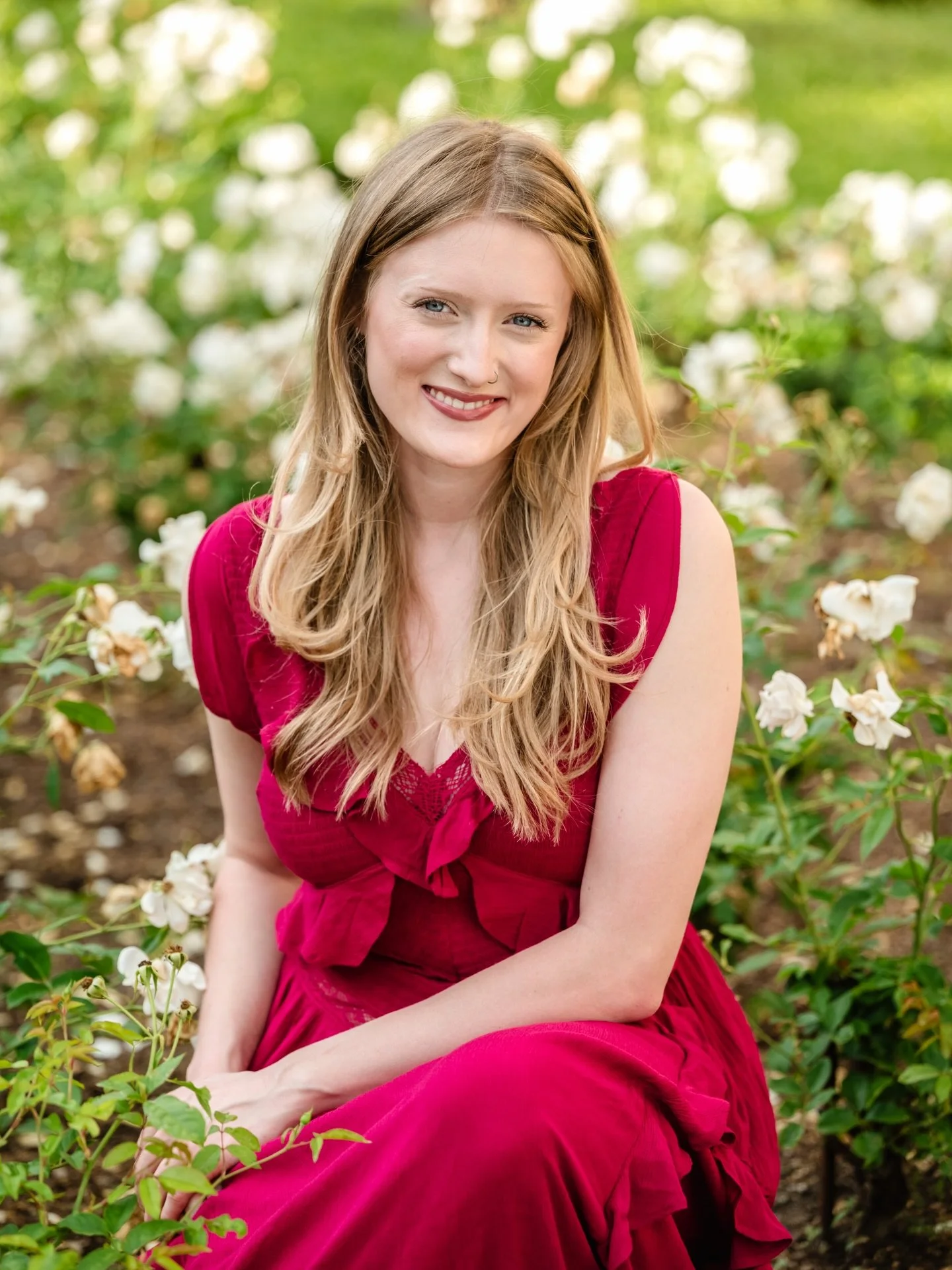 ✨ SENIOR  E M M A✨ Rollins College - One more gorgeous grad!!! 🎓❤️ 

#lmphotography_lumarcus #gradportraits #seniorphotoshoot #rollinscollege #winterparkphotographer