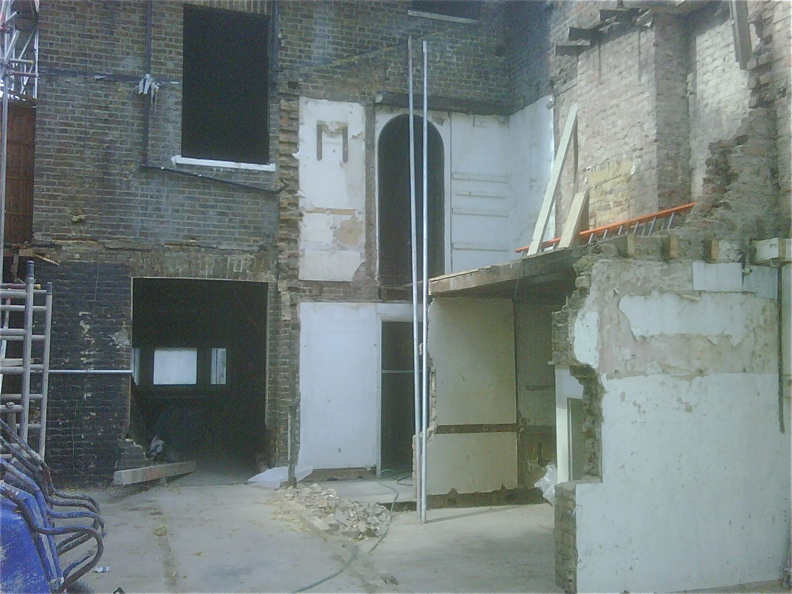 IMG00030-20090705-1528.jpg