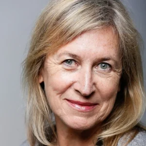headshot Mary Sobiechowski.jpg