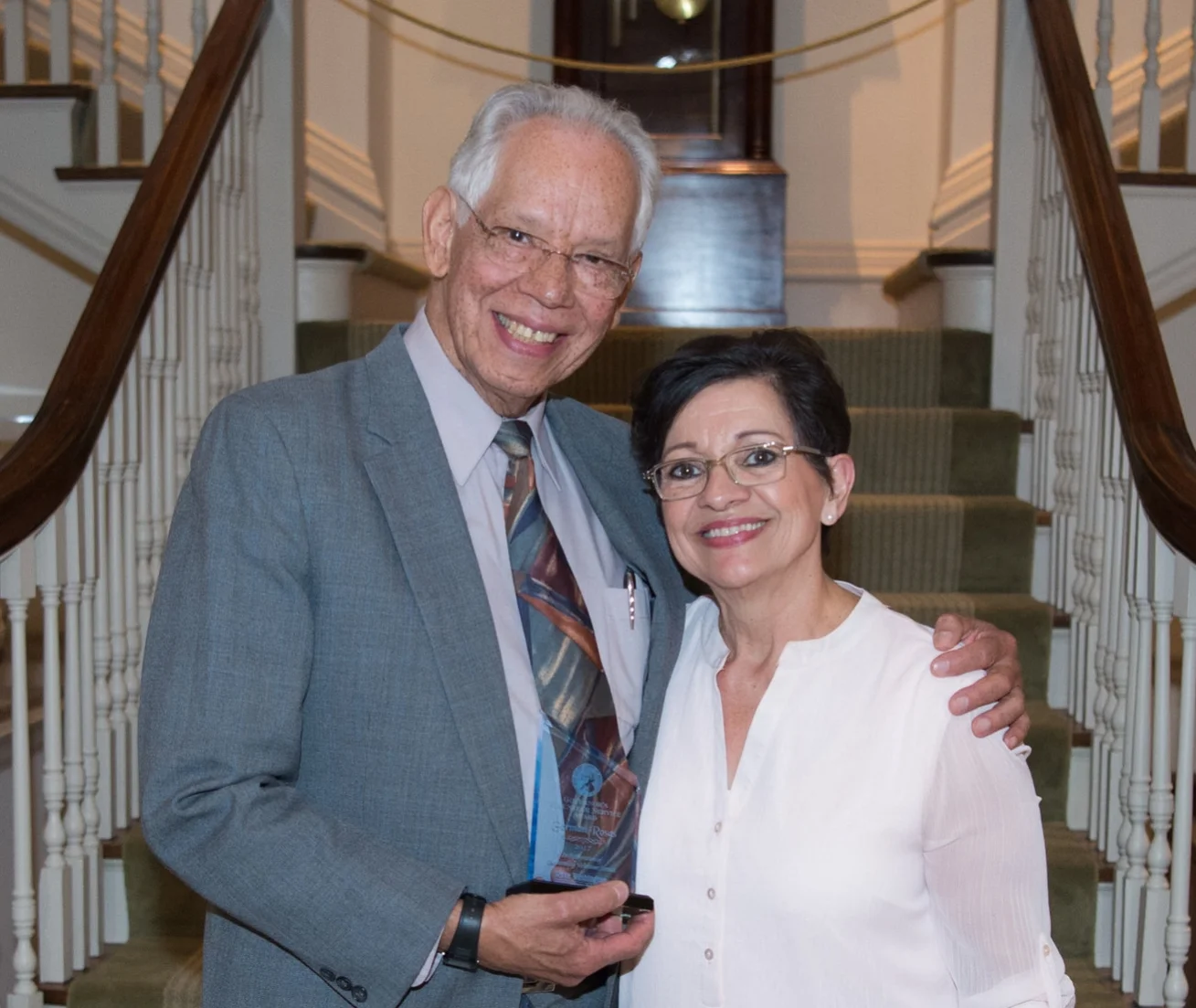 Volunteer receives governor service award