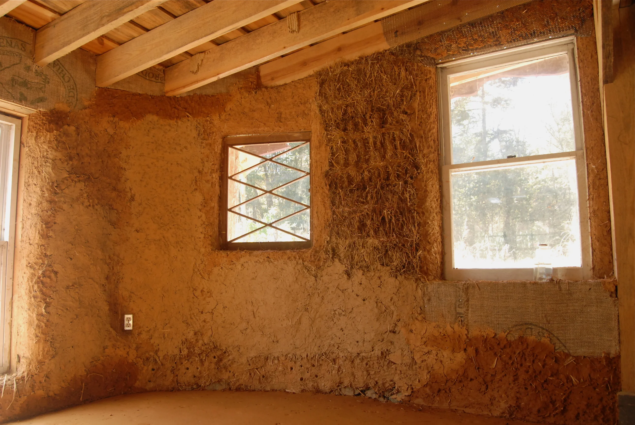 Straw Bale and Slip-Straw Workshop