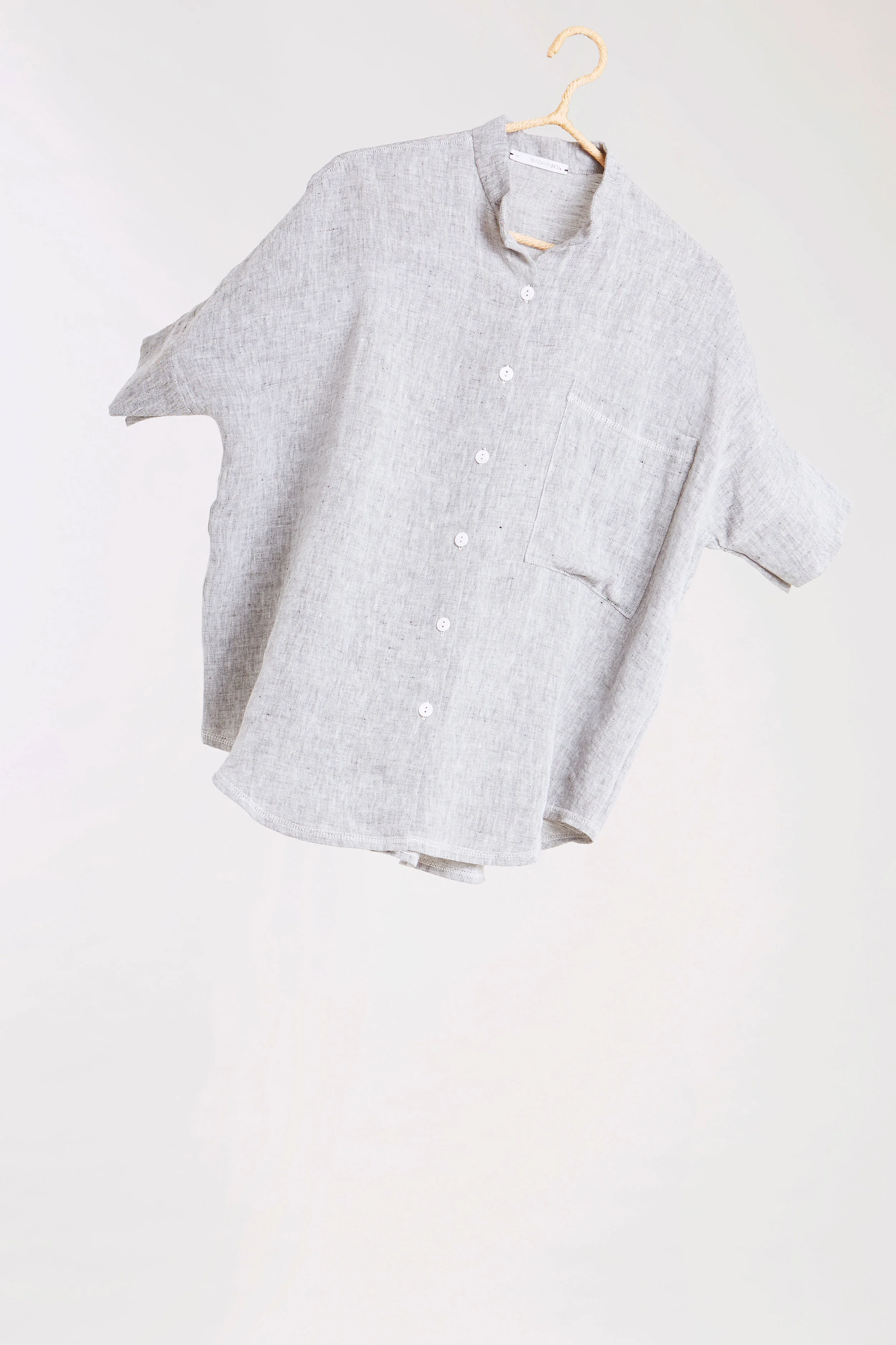 70.-Shirt-Raina-wash-li-grau_-6.jpg