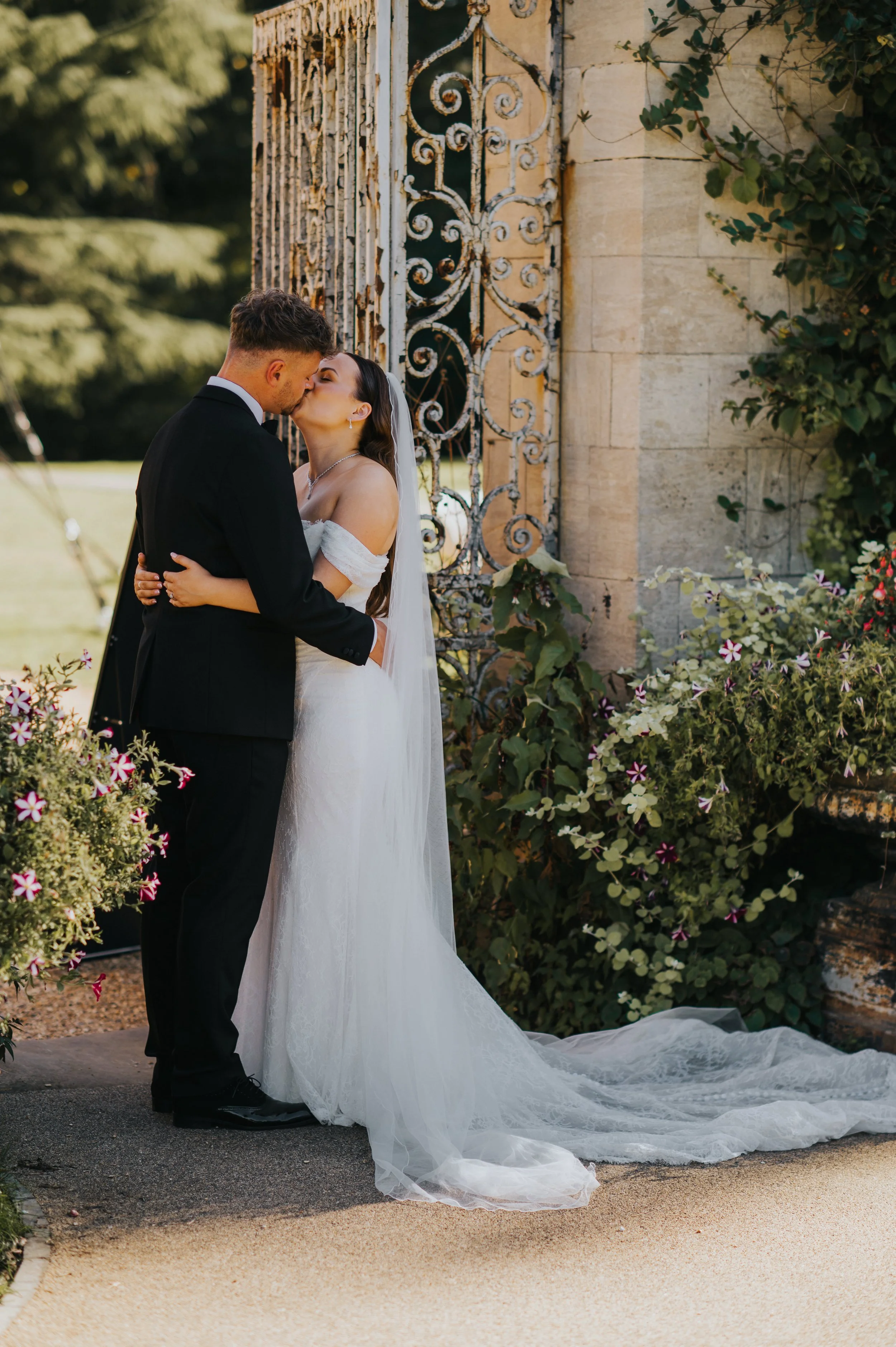 Charlie Bluck Photography X Dean & Abigail - 580.jpg