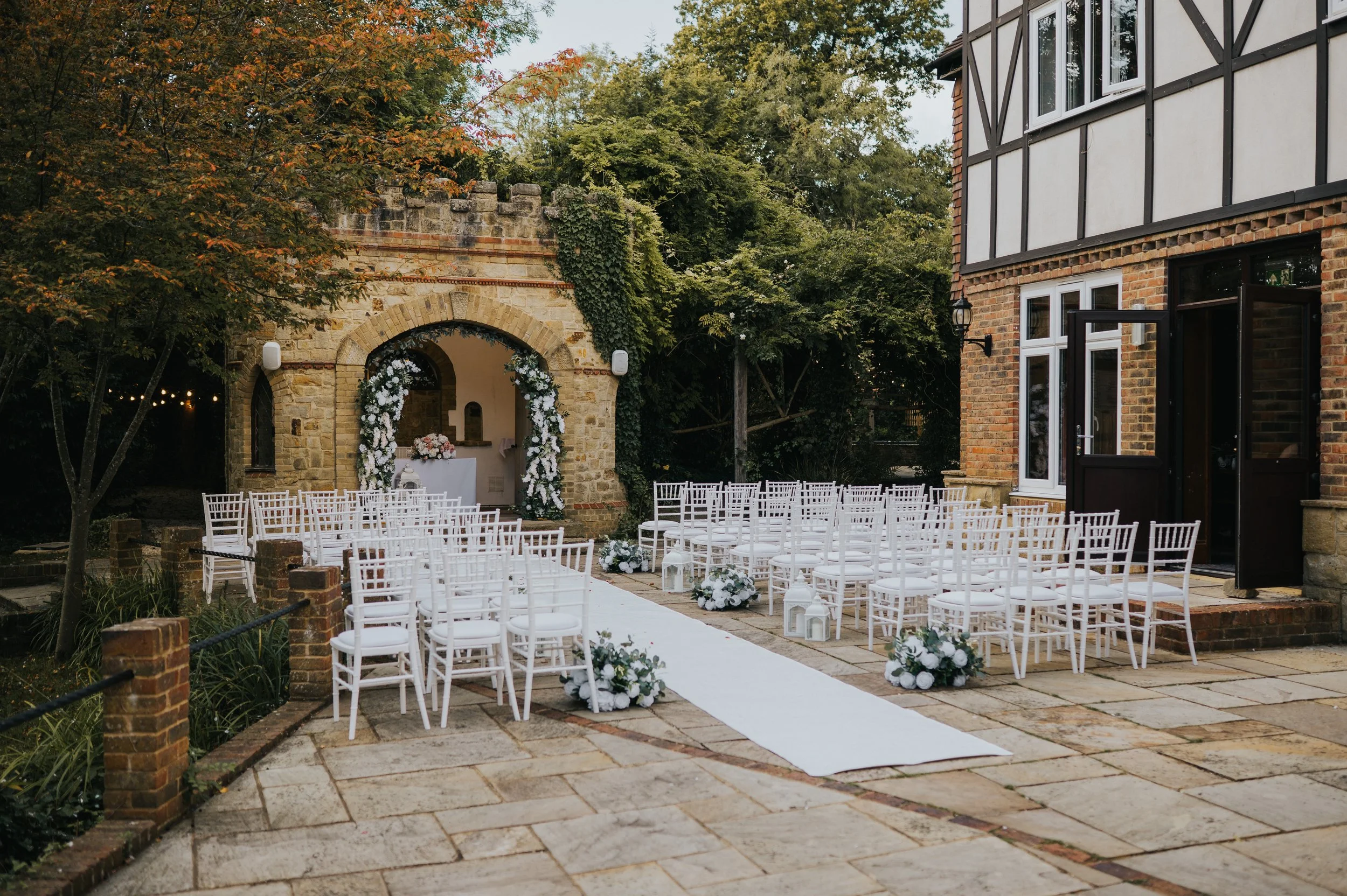 Charlie Bluck Photography X Megan & Stefan - 202.jpg