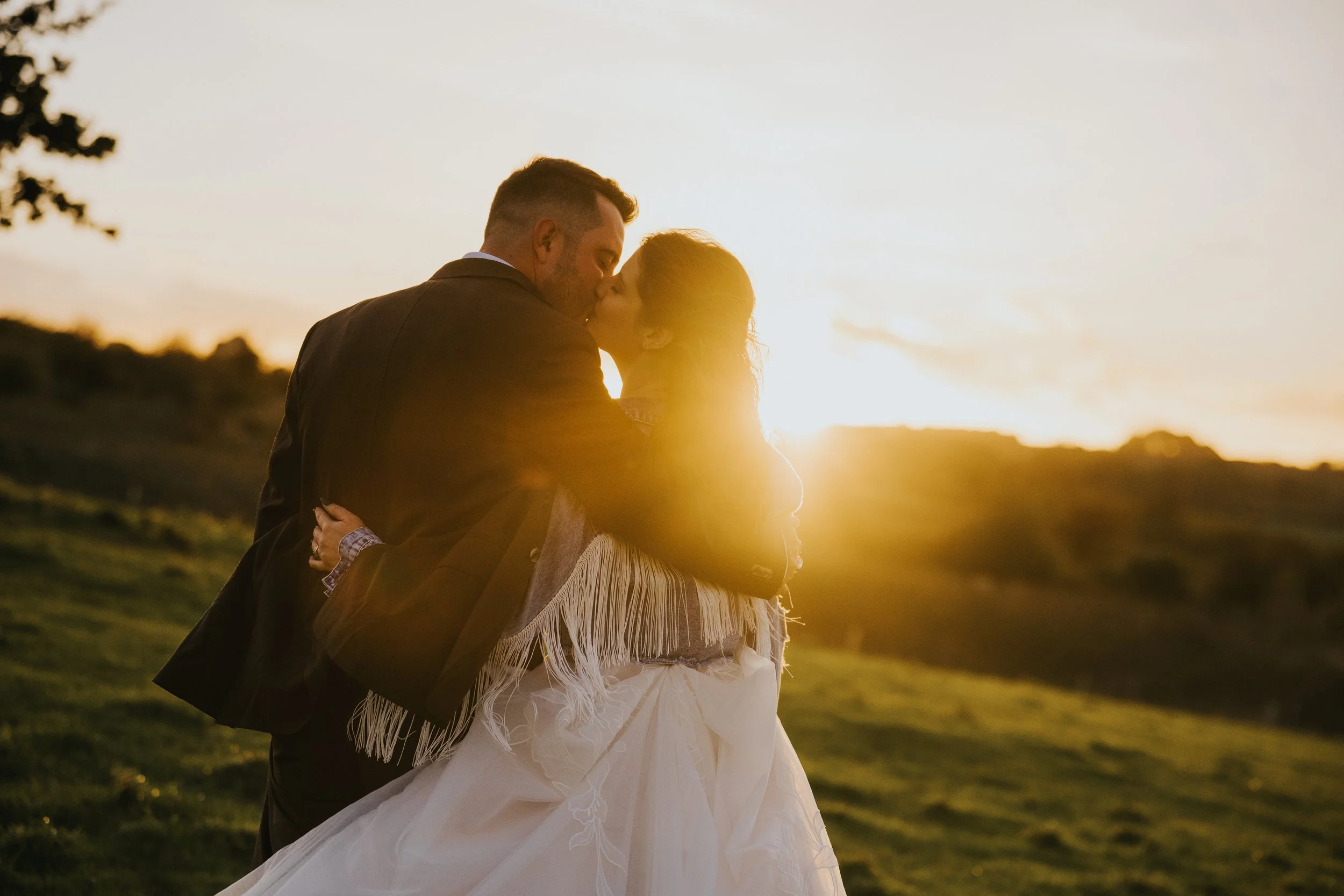 Katie &amp; Luke // Dodford Manor Barn Wedding