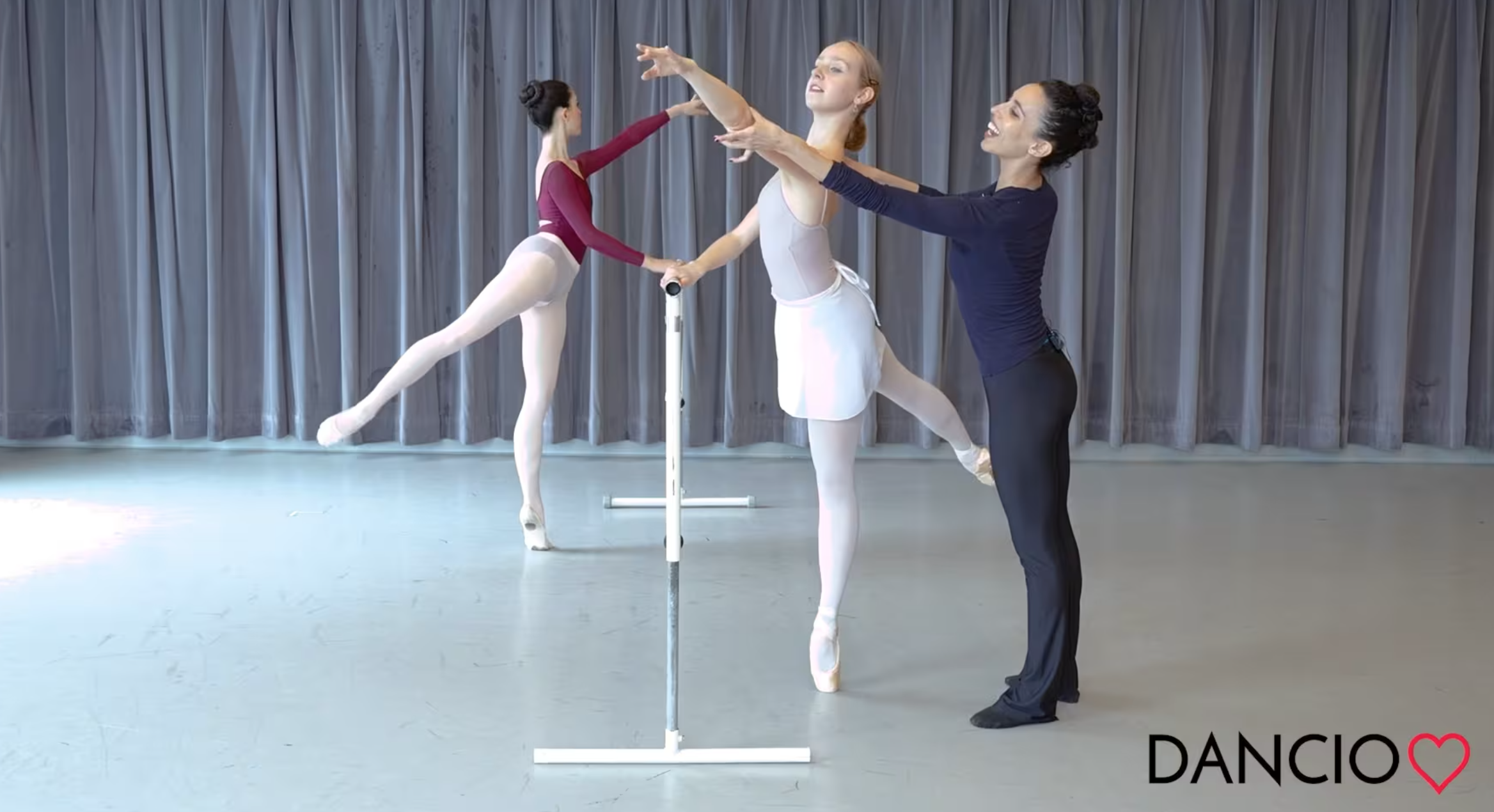 Advanced-Intermediate Ballet with María Álvarez (Copy)