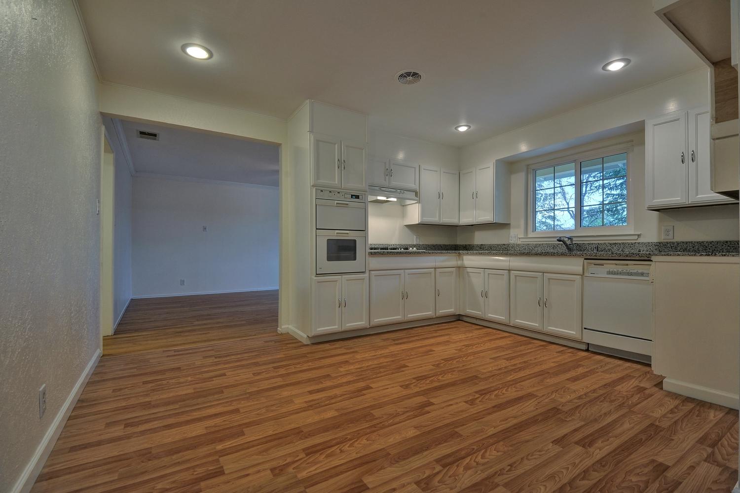 Three Bedroom Two Bath home located in Campbell,