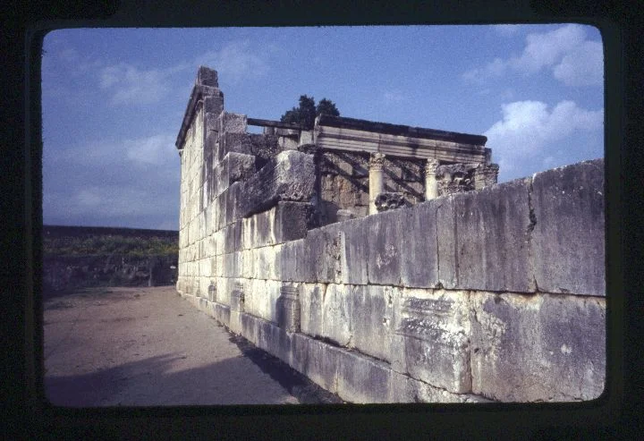 0153 Ruins-Wall.jpg