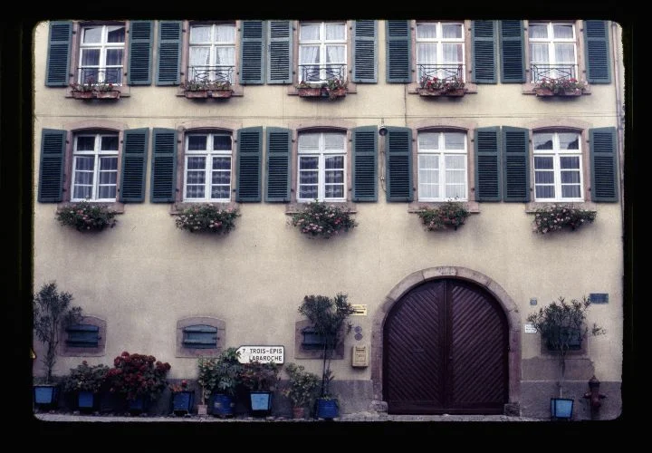 0084 House-Trois-Epis.jpg