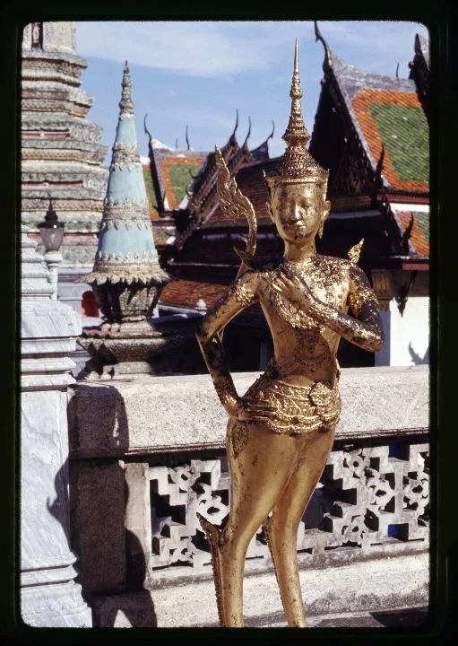 0393 Gold Statue.jpg