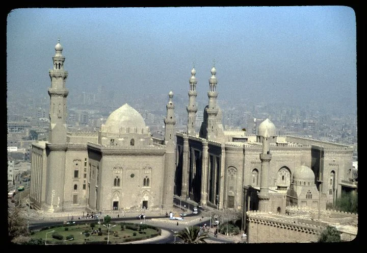 0596 Mosques in Smog.jpg