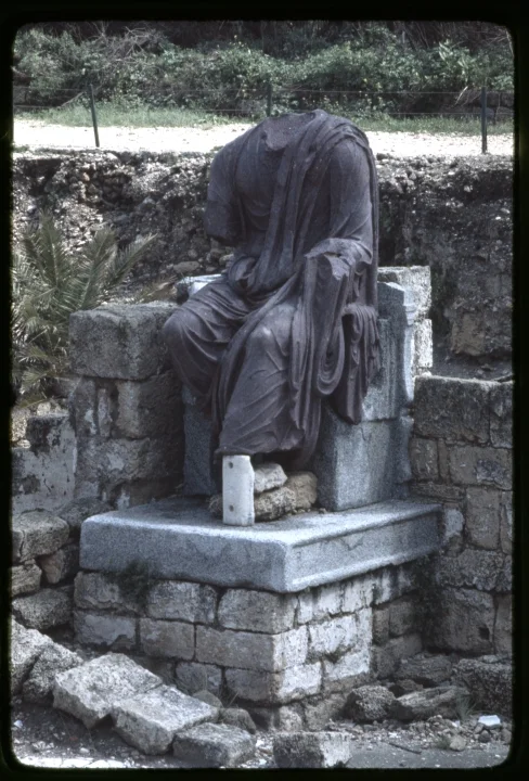 0709 Headless Statue.jpg