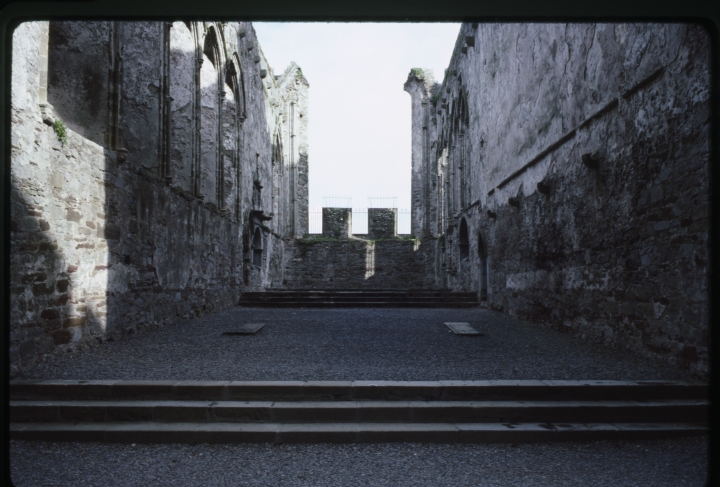 1018 Inside Castle Walls.jpg