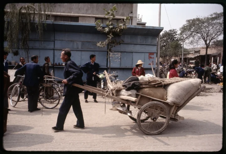 0849 Man Pulling Cart.jpg