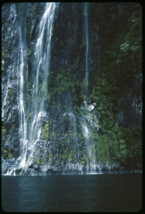 1366 Split Waterfall.jpg