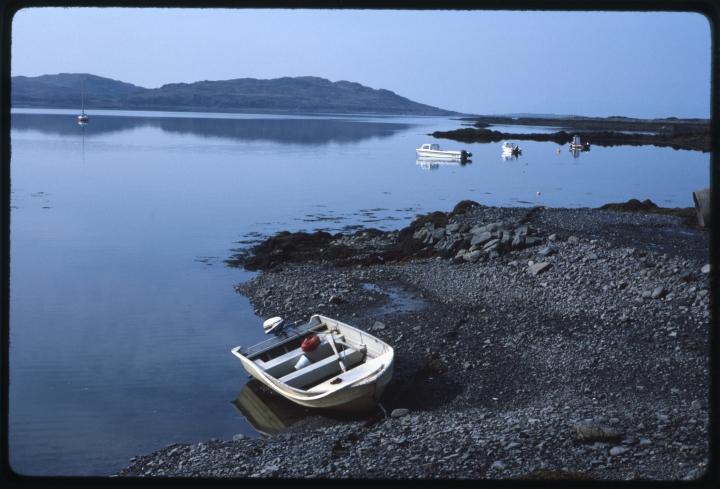 0947 Boat on Rocky Shore.jpg